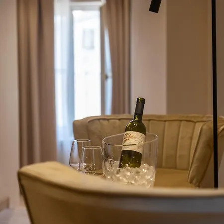 Apartment Exclusive In Casa Manzolin