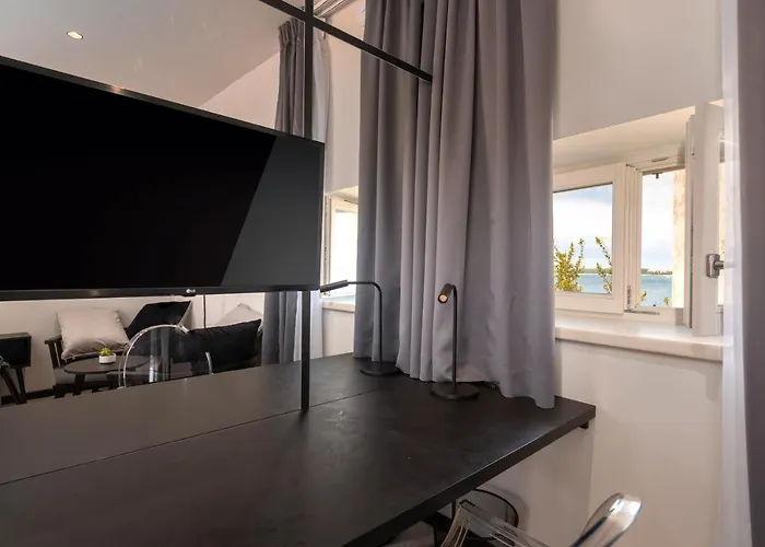 Exclusive In Casa Manzolin *